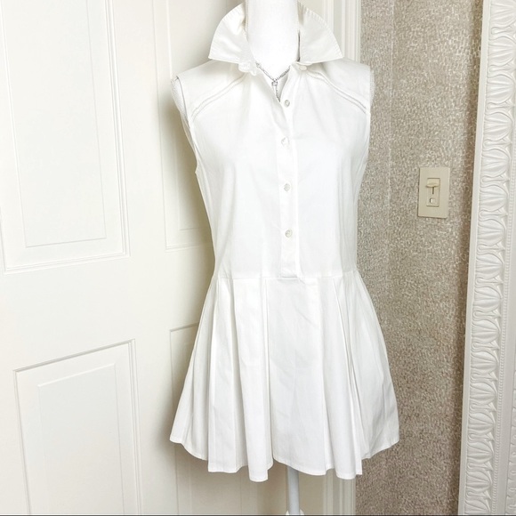 Carolina Herrera white sleeveless button up shirt 6 - Picture 1 of 15